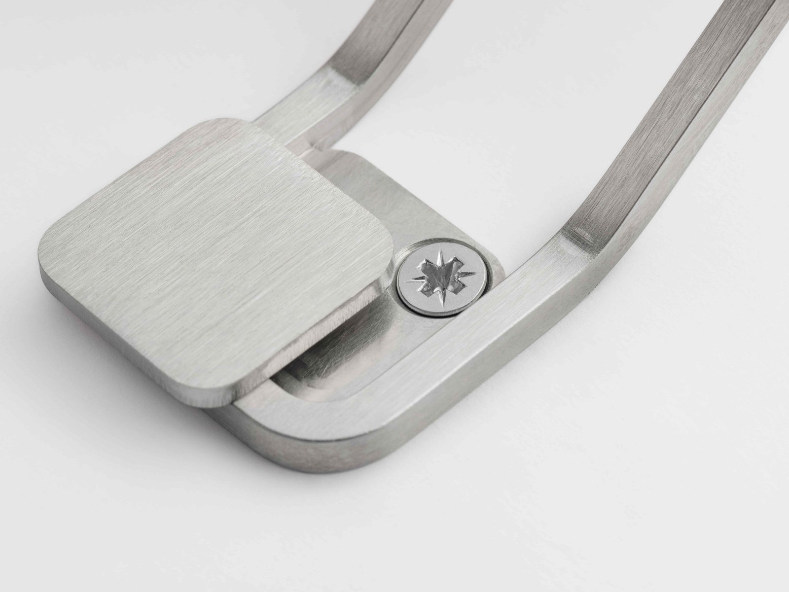Ganci da parete Merletto in acciaio inox satinato Adelli